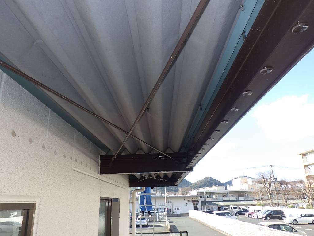 ハト 事務所 北九州市 フン