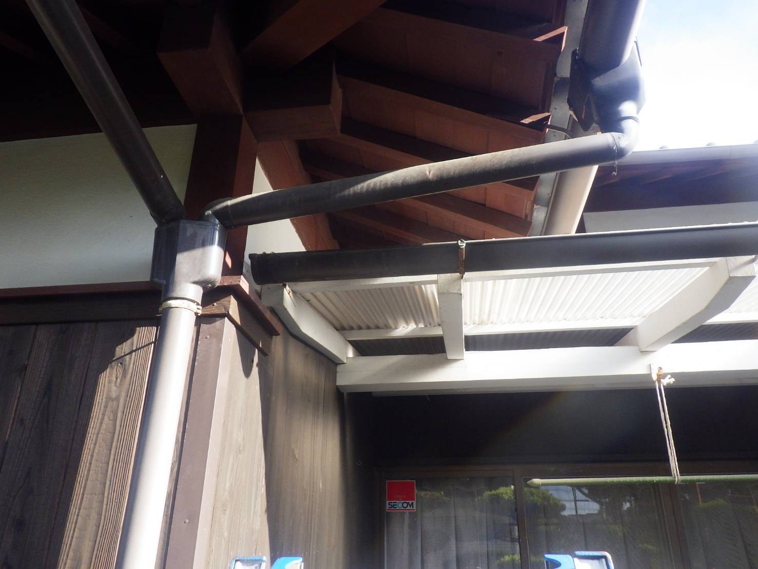 イタチ駆除 猫侵入防止 芦屋町